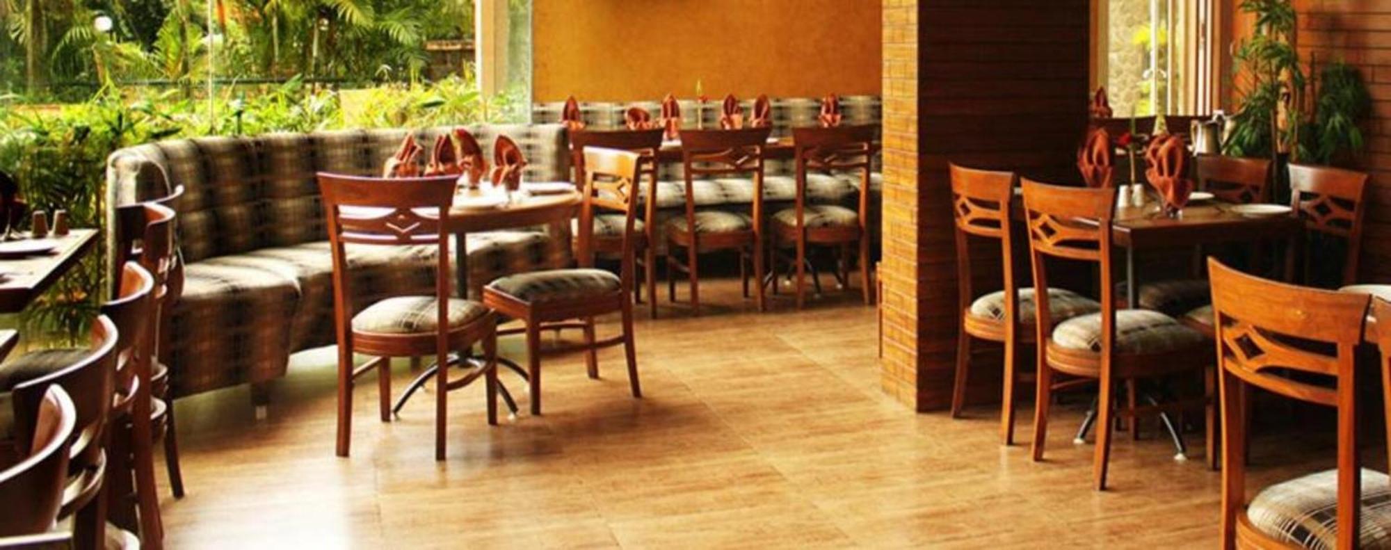 Kailash Parbat Hotel Lonavala Exteriér fotografie