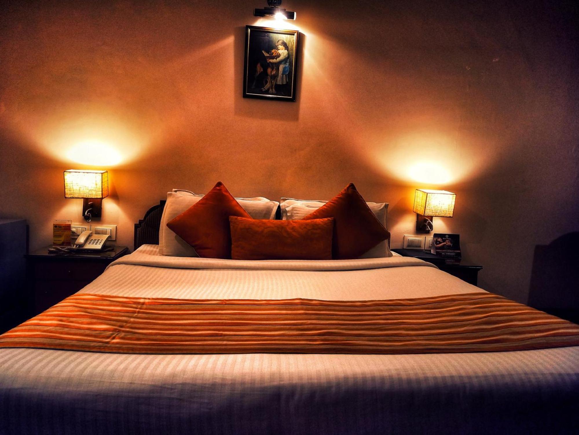 Kailash Parbat Hotel Lonavala Exteriér fotografie