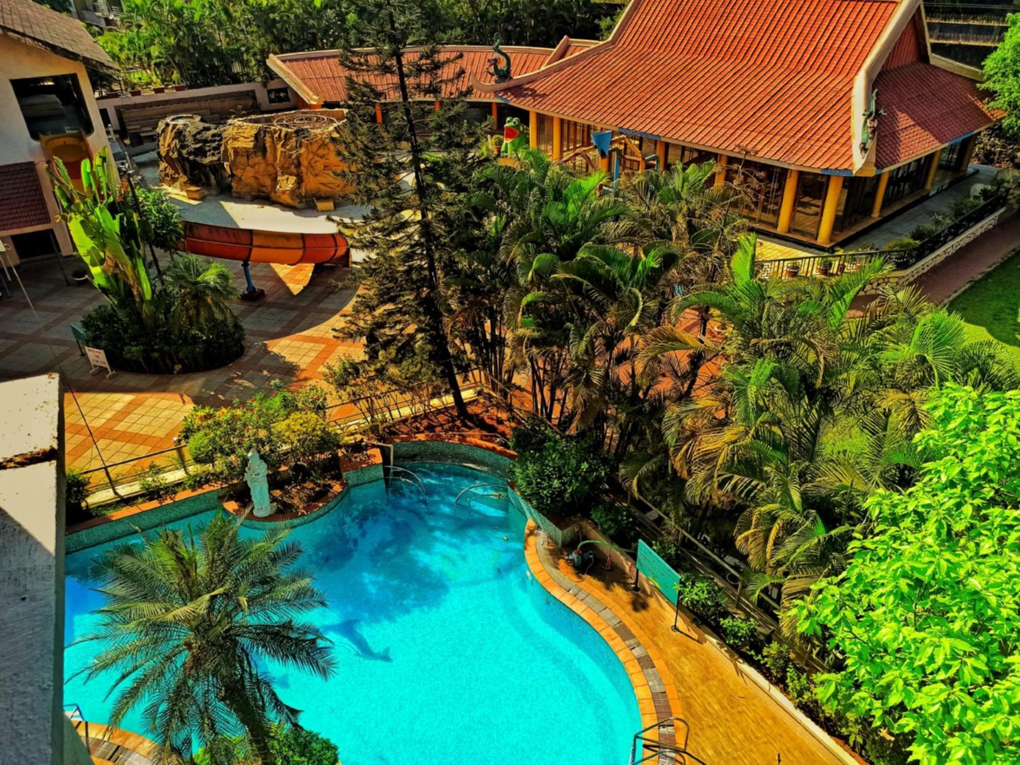 Kailash Parbat Hotel Lonavala Exteriér fotografie